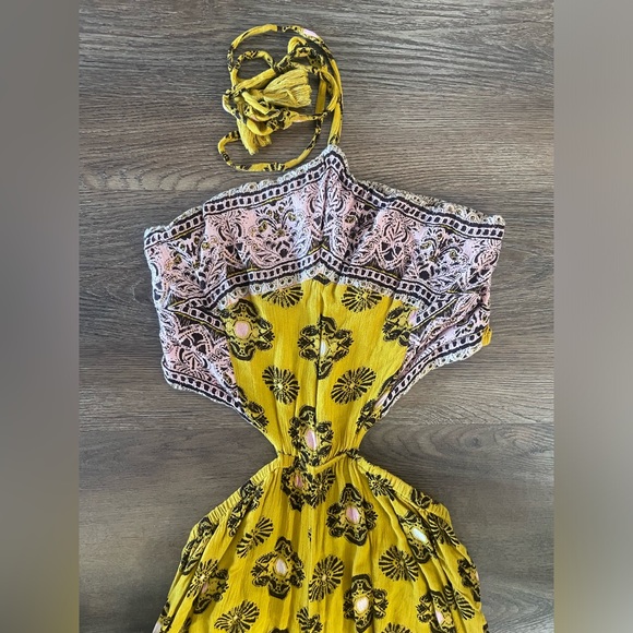 Free People Mariabelle Yellow Mustard Jumpsuit Moraccan Size Medium - Picture 6 of 6